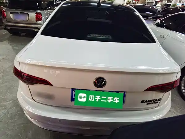 Volkswagen Sagitar 2022