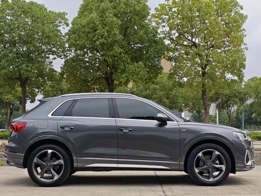 Audi Q3 2022