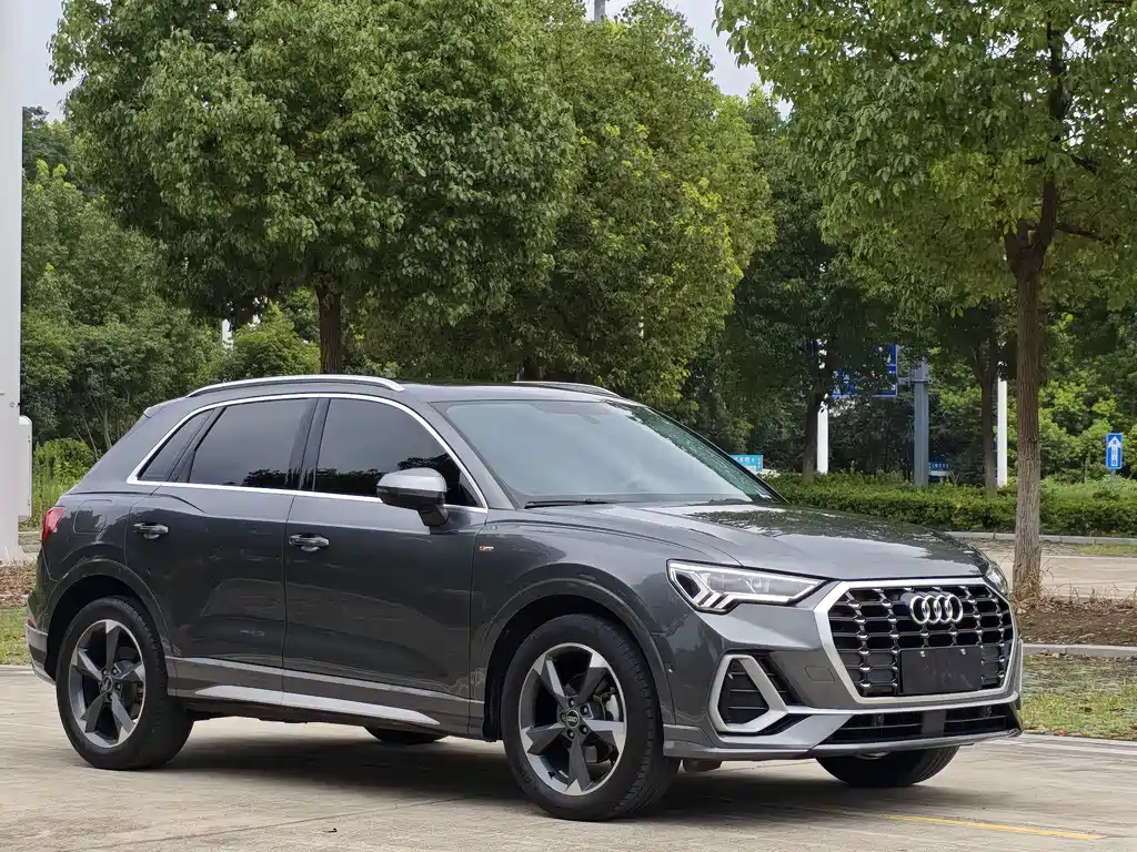 Audi Q3 2022