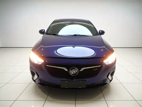 Buick Regal 2018