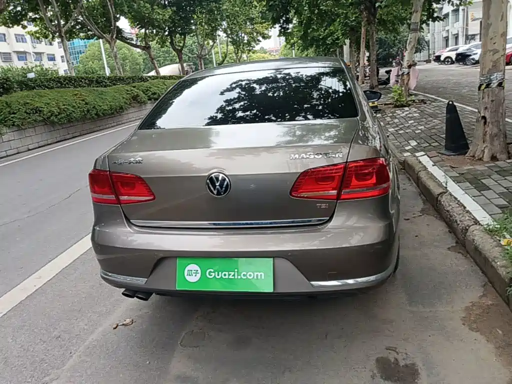 Volkswagen Magotan 2015