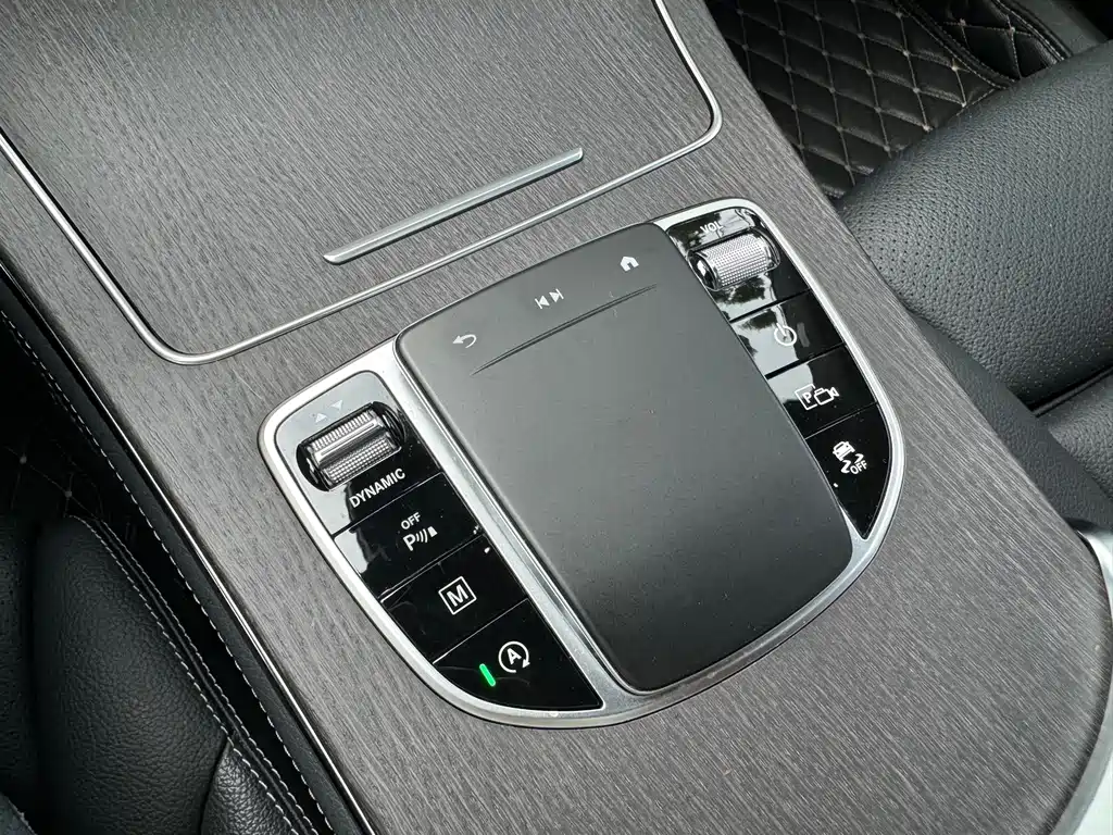 Mercedes-Benz GLC Coupe 2020 — фото 13