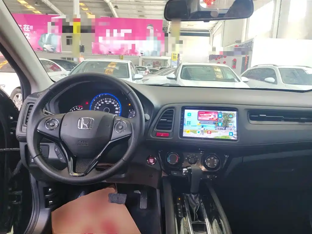 Honda Vezel 2017 — фото 10