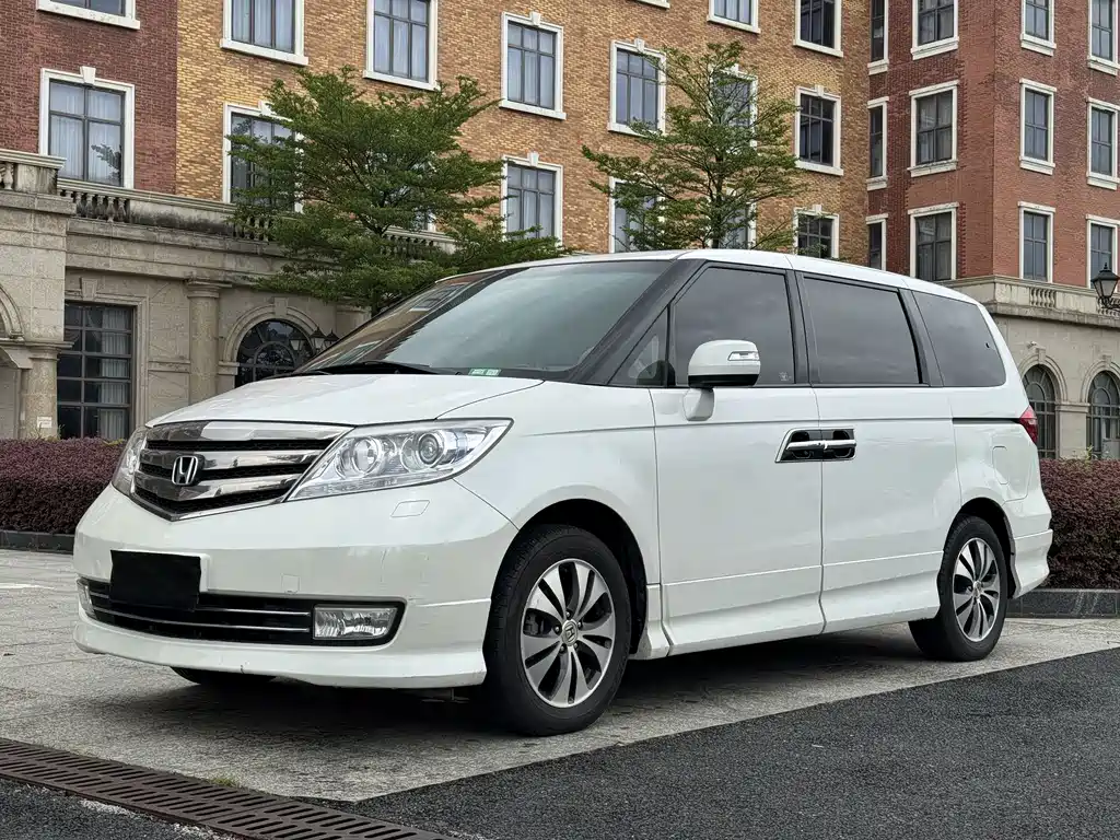 Honda Elysion 2016