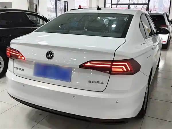 Volkswagen Bora 2021