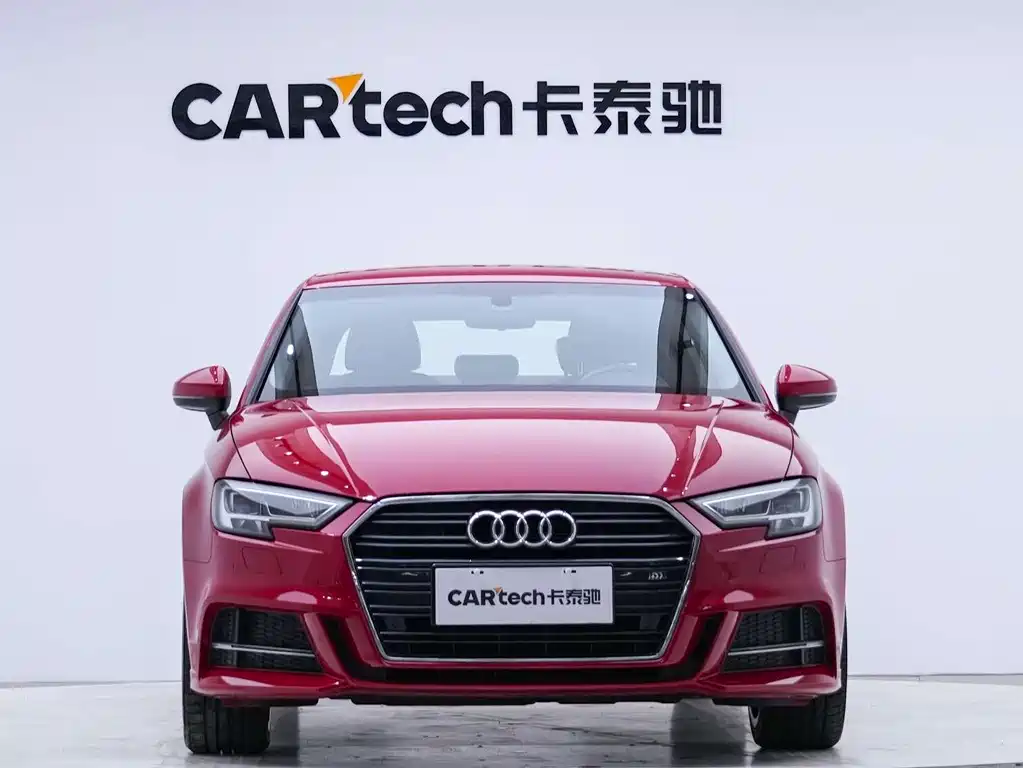 Audi A3 2018 — фото 9