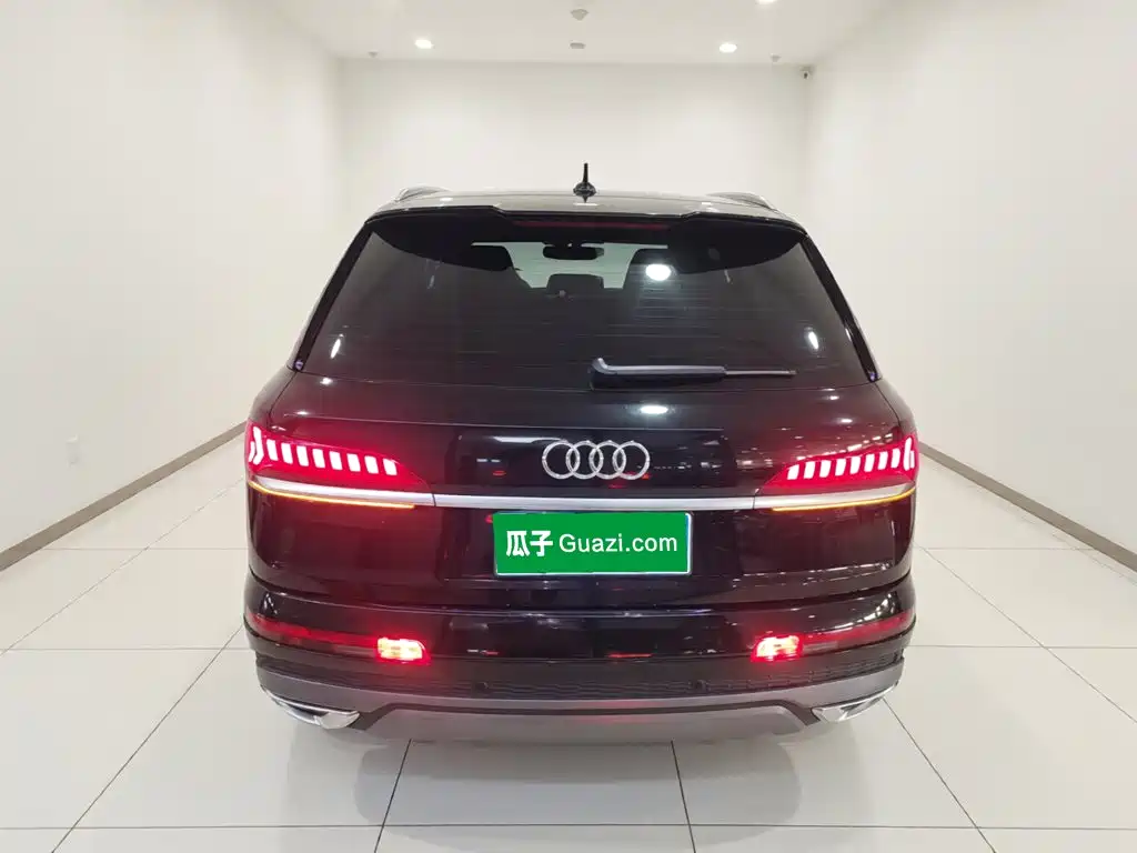 Audi Q7 2023