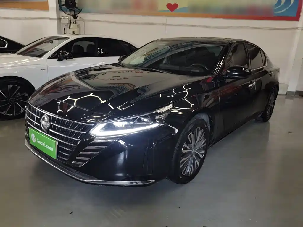 Nissan Teana 2023