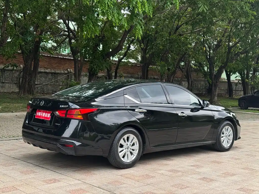 Nissan Teana 2022 — фото 14