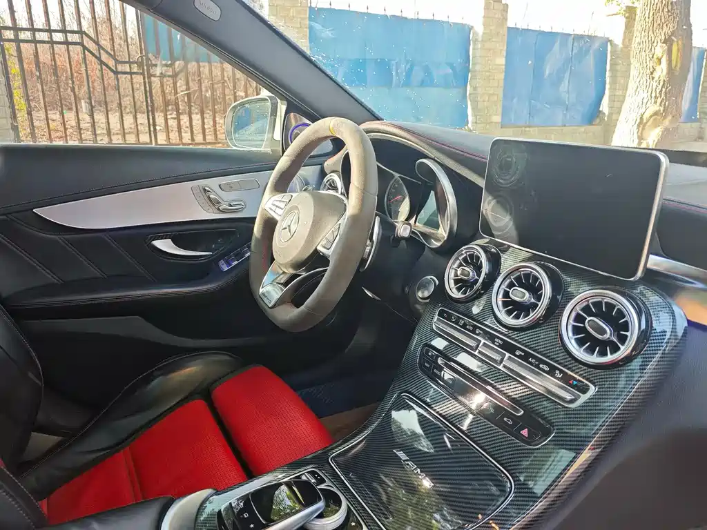 Mercedes-Benz C-Class AMG 2015 — фото 4
