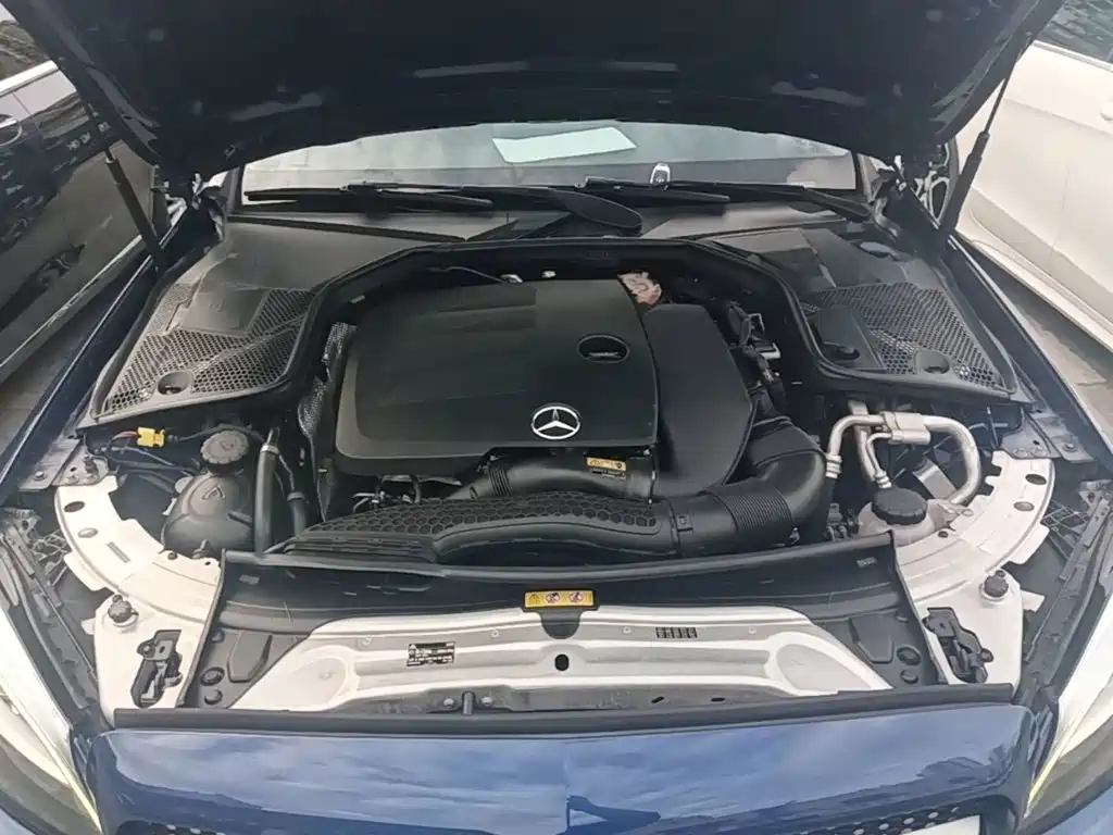 Mercedes-Benz C-Class 2019 — фото 20