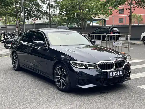BMW 3 Series 2022