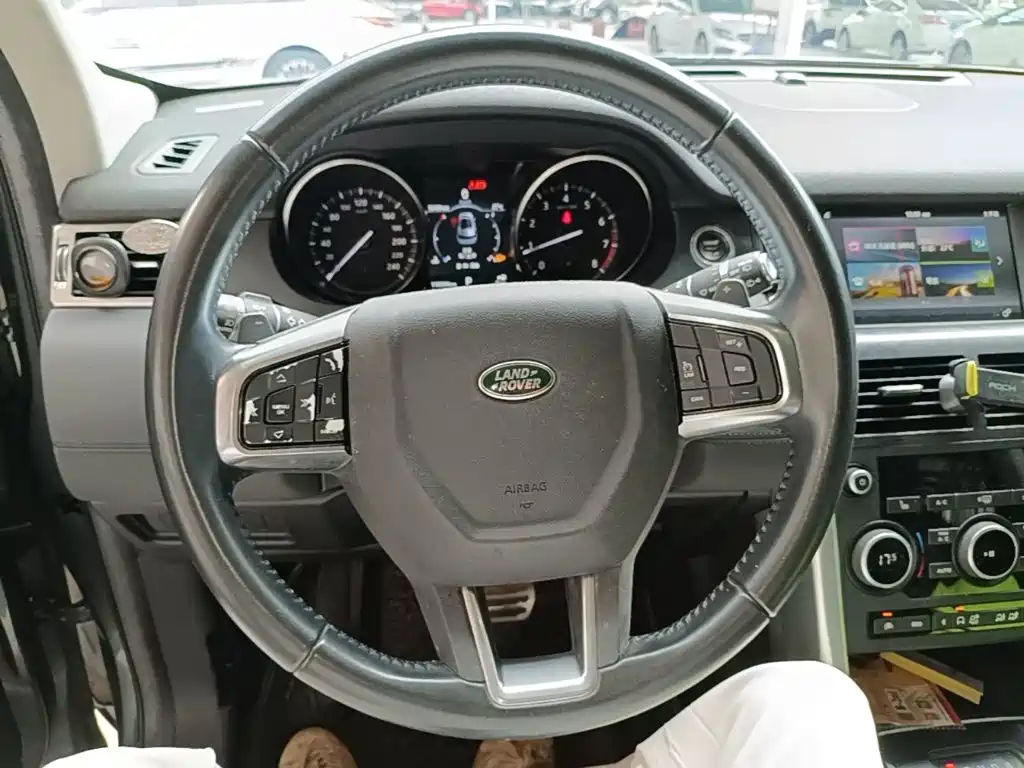 Land Rover Discovery Sport 2017