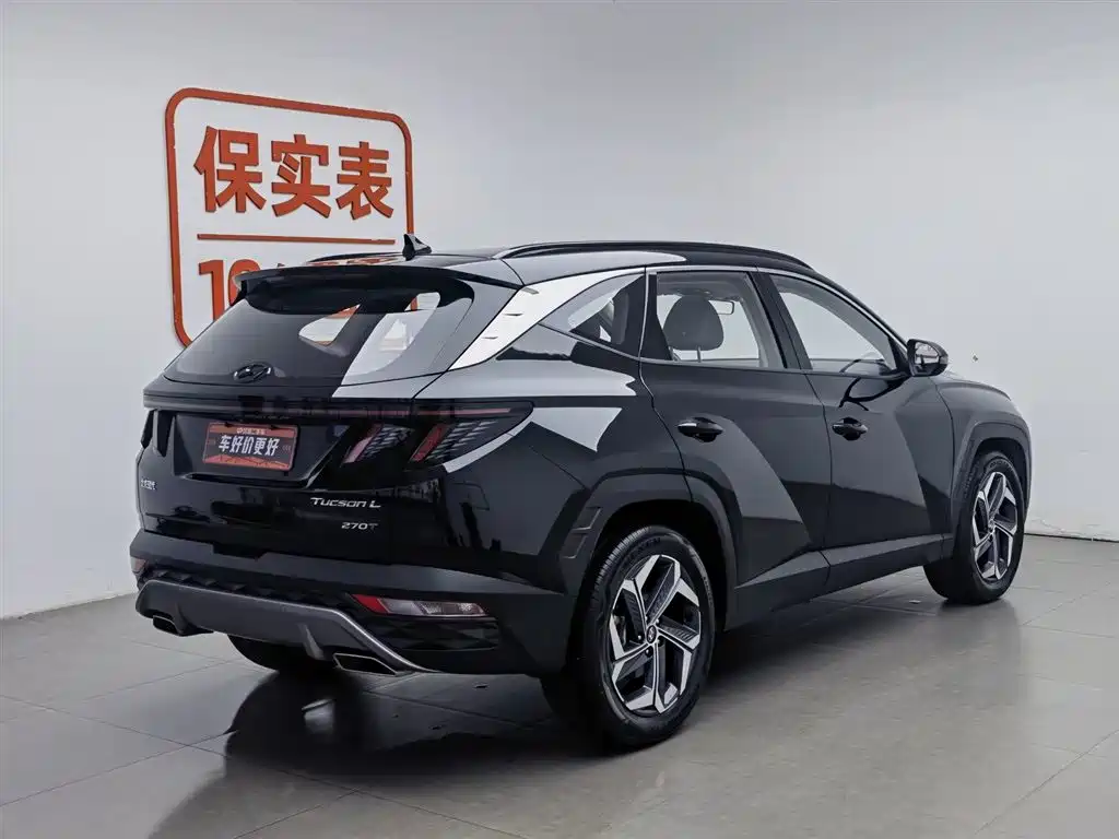 Hyundai Tucson 2023 — фото 2