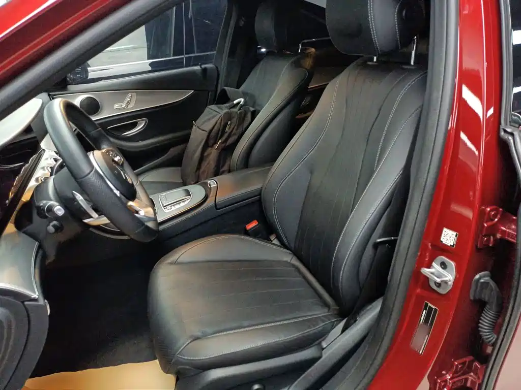 Mercedes-Benz E-Class 2019 — фото 11