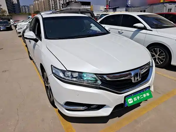 Honda Spirior 2016