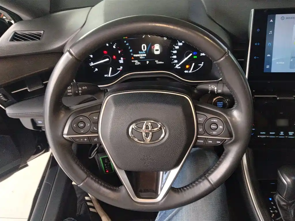 Toyota Avalon 2022 — фото 11