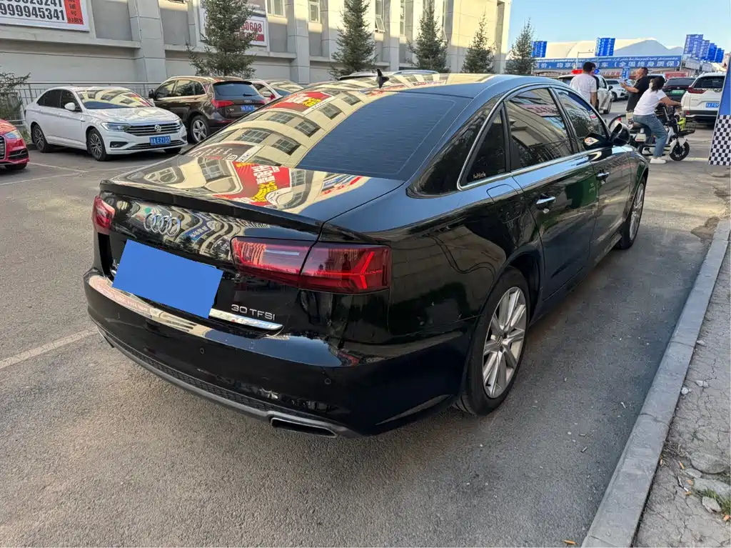 Audi A6L 2018 — фото 6