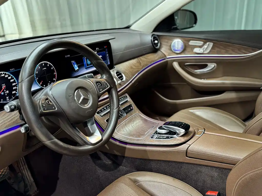 Mercedes-Benz E-Class 2018 — фото 5