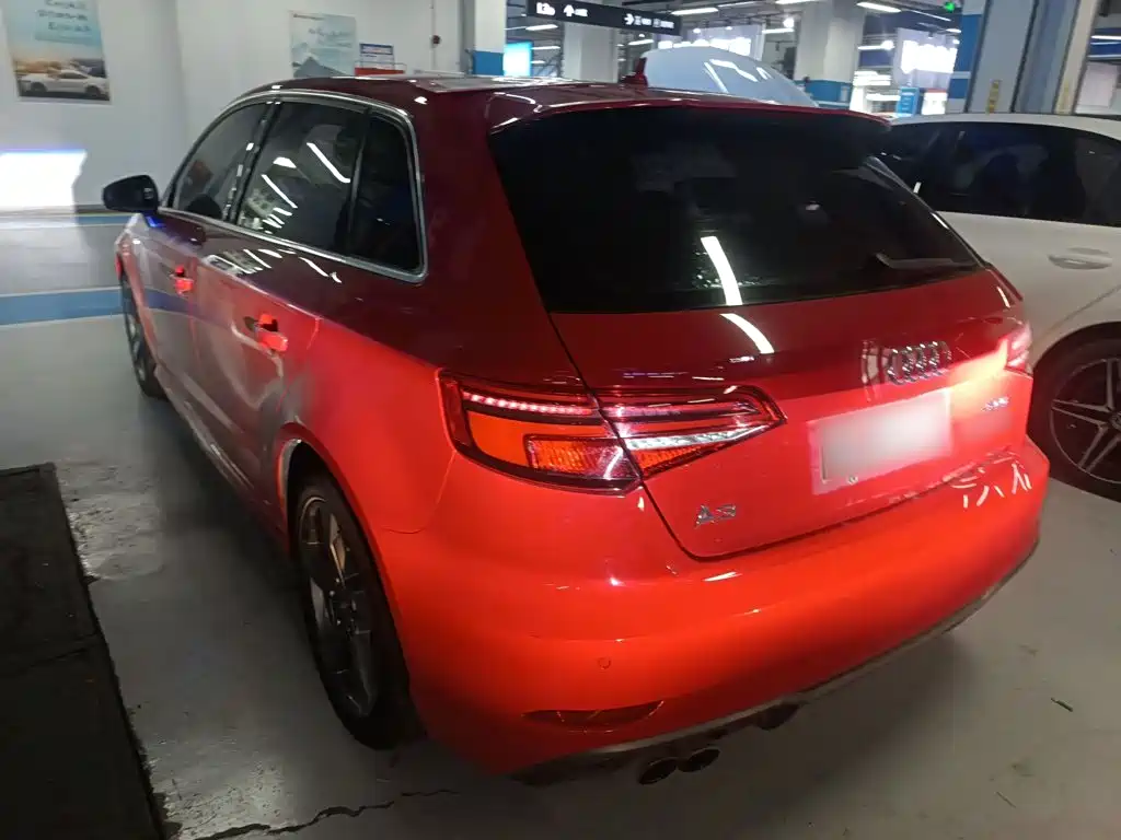 Audi A3 2018 — фото 23