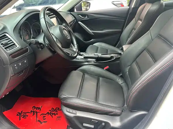 Mazda Atenza 2015