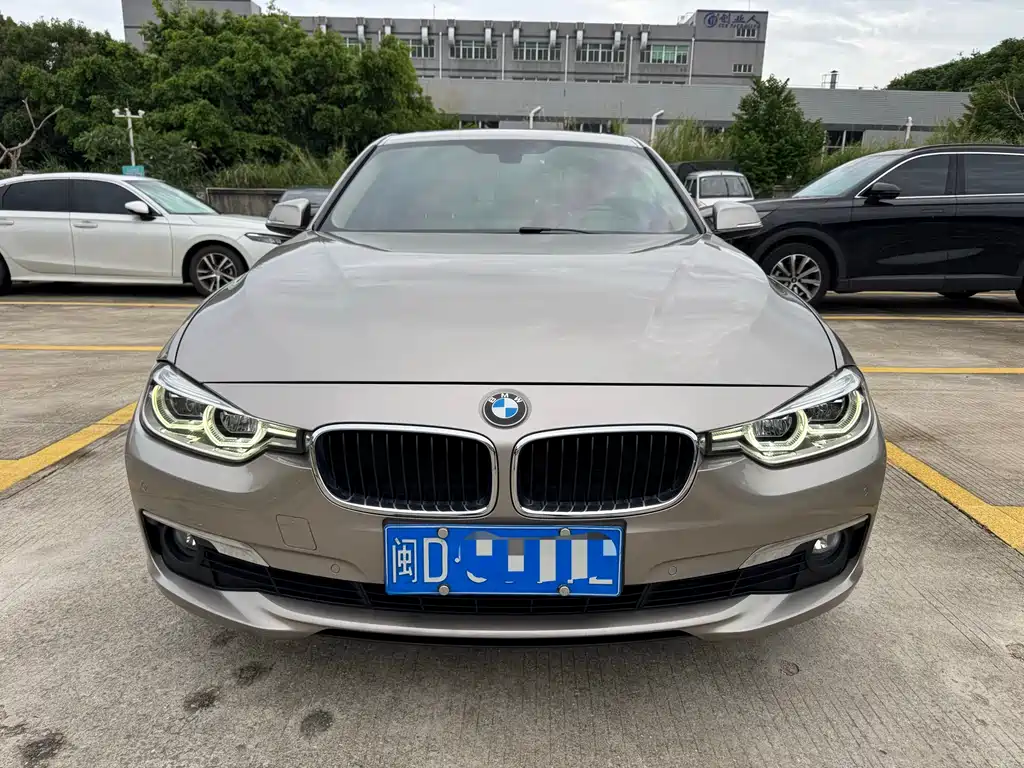 BMW 3 Series 2015 — фото 2
