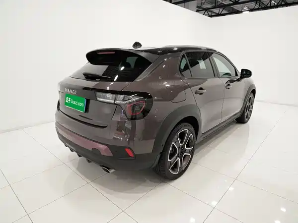 Lynk & Co 02 2021