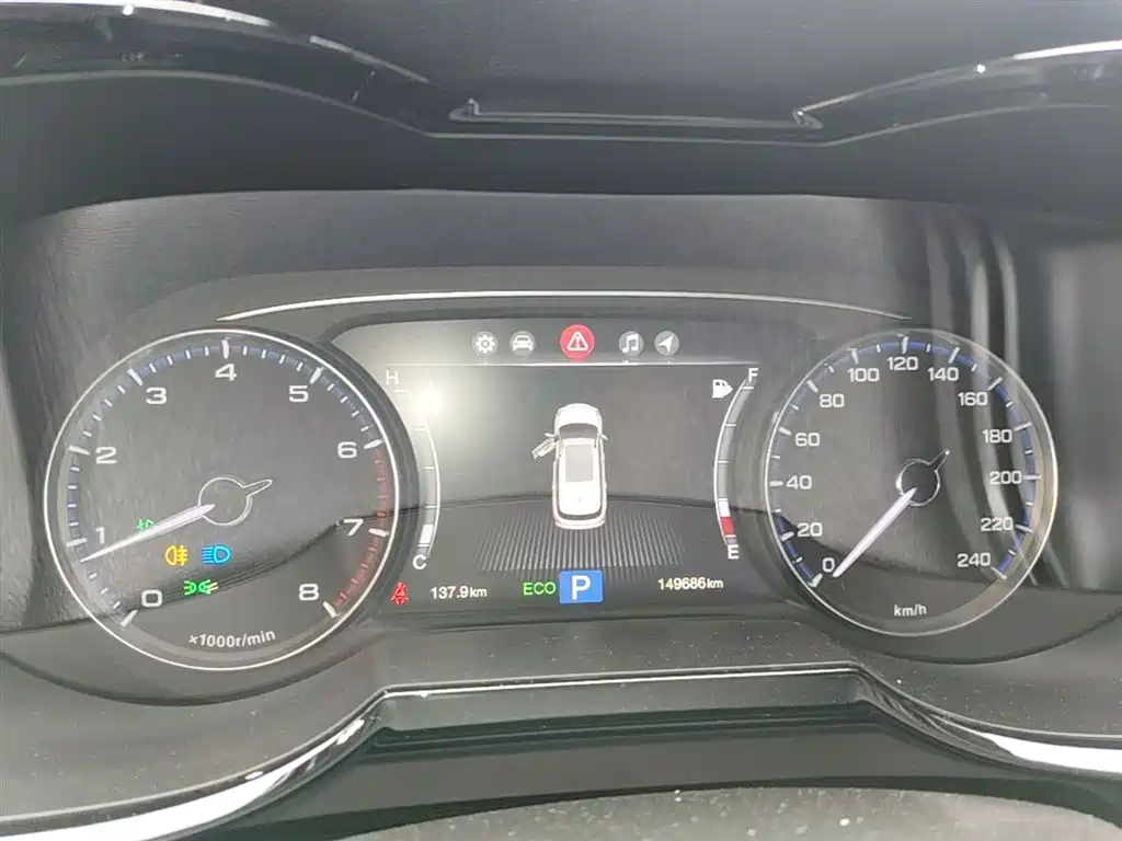 GAC Motor Trumpchi GS8 2017 — фото 12