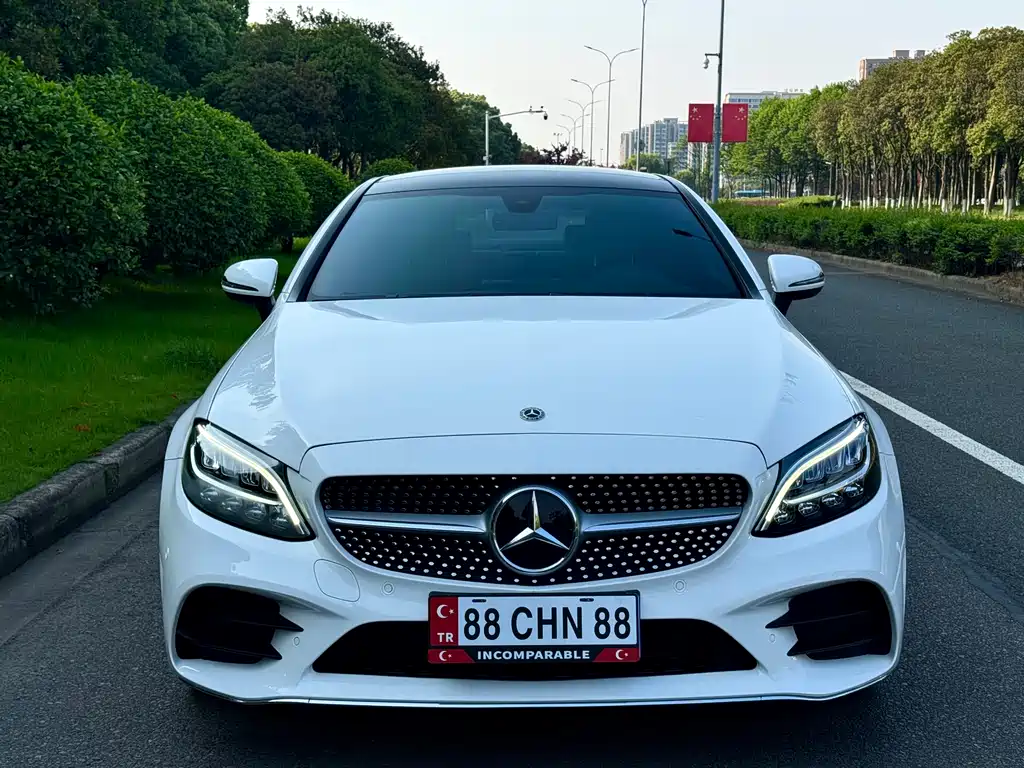 Mercedes-Benz C-Class 2019 — фото 2