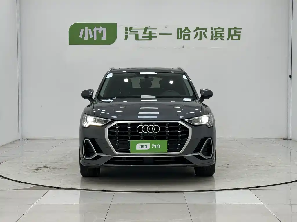 Audi Q3 2022 — фото 2