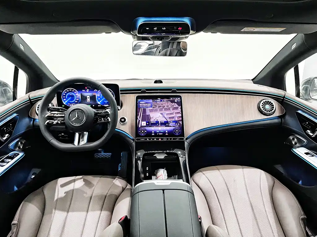 Mercedes-Benz EQE 2025