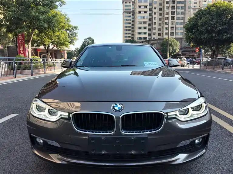 BMW 3 Series 2017 — фото 3