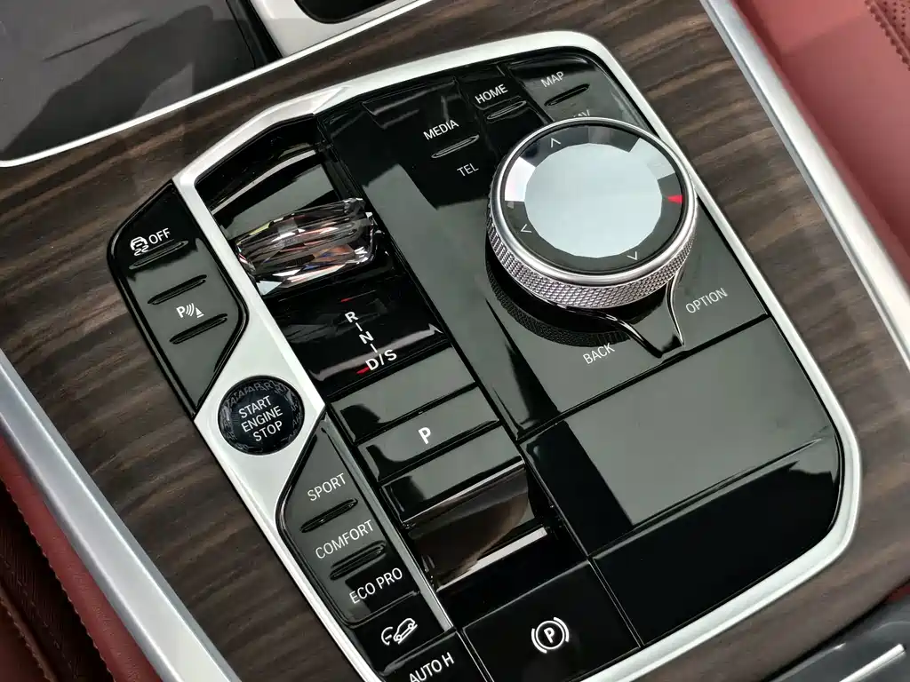 BMW X5 2024 — фото 14