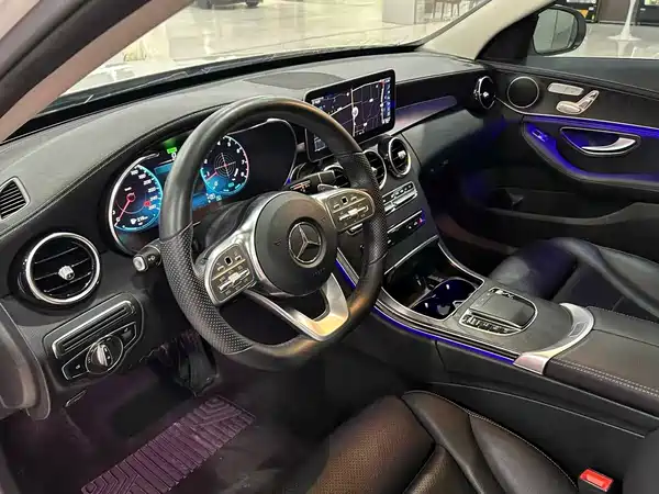 Mercedes-Benz C-Class 2020