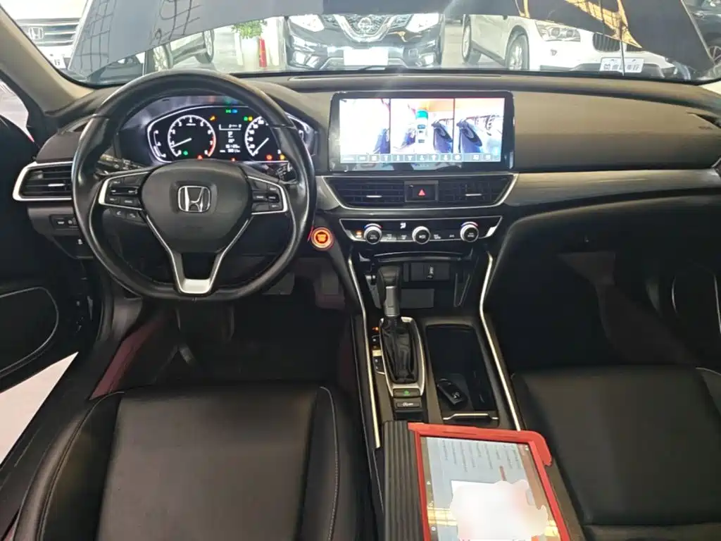 Honda Inspire 2021 — фото 10