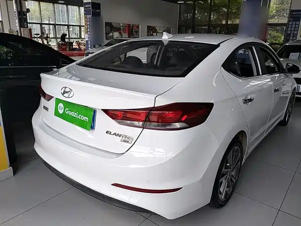 Hyundai Celesta 2017