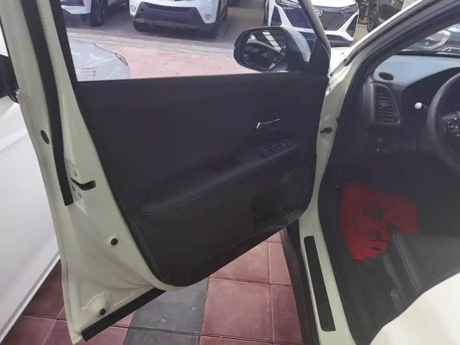 Honda Vezel 2021
