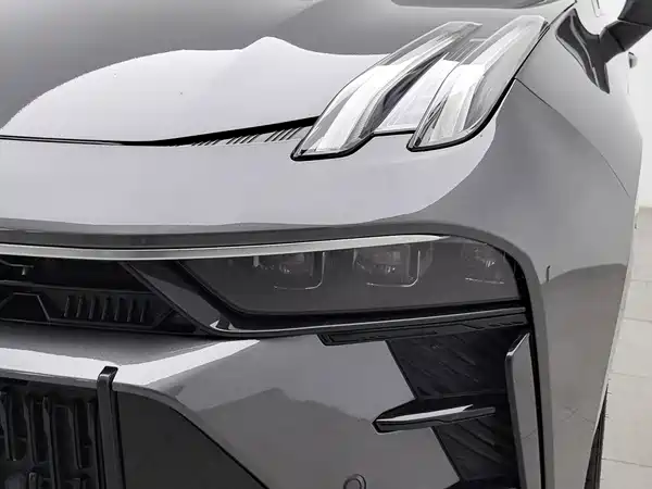 Lynk & Co 03 2023