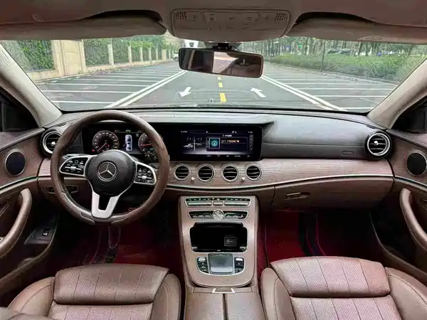 Mercedes-Benz E-Class 2020