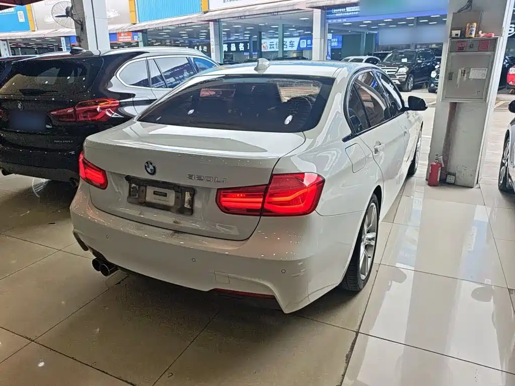 BMW 3 Series 2018