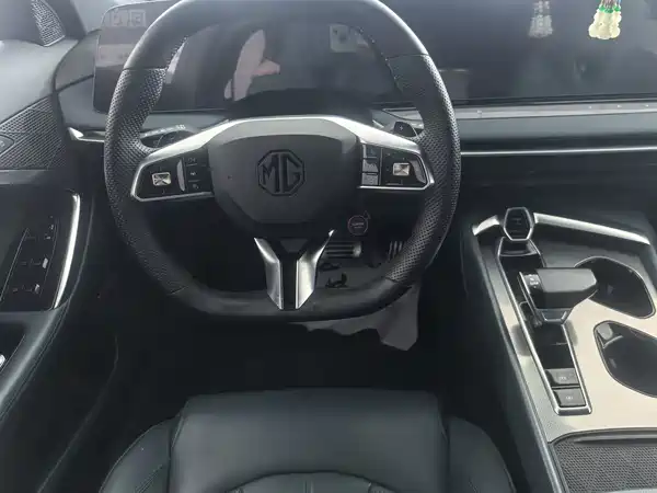 MG MG7 2023
