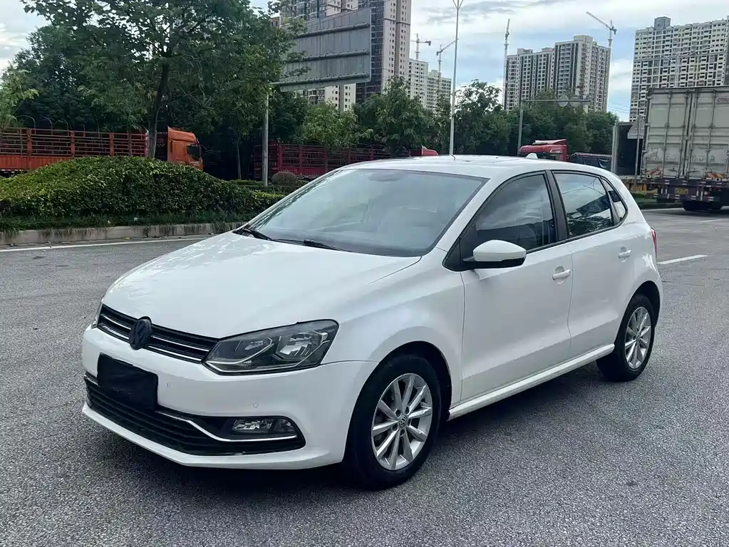 Volkswagen Polo 2014