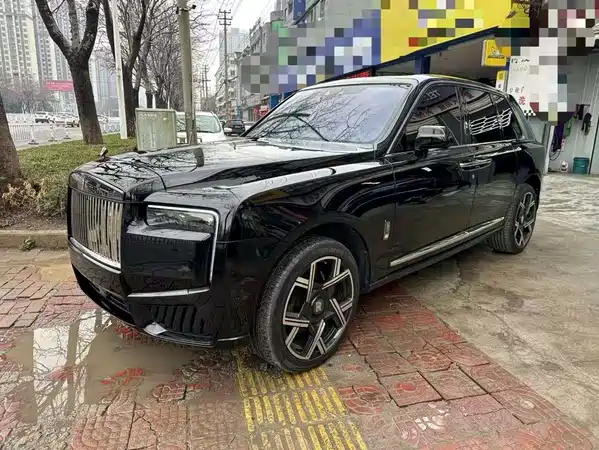 Rolls-Royce Cullinan 2019