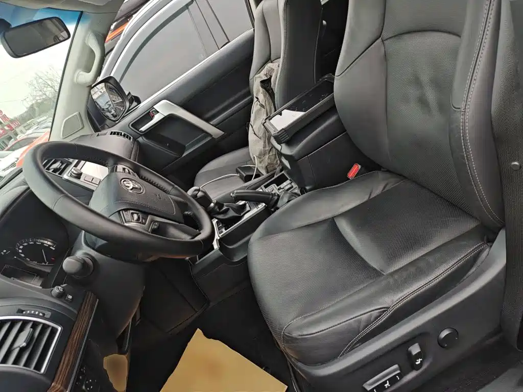 Toyota Prado 2018 — фото 15