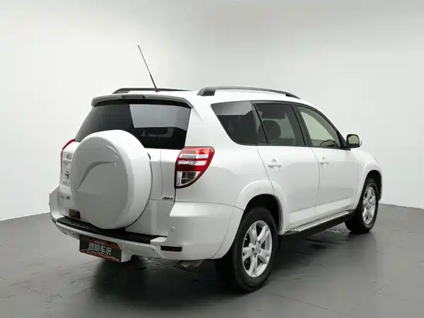 Toyota RAV4 2012