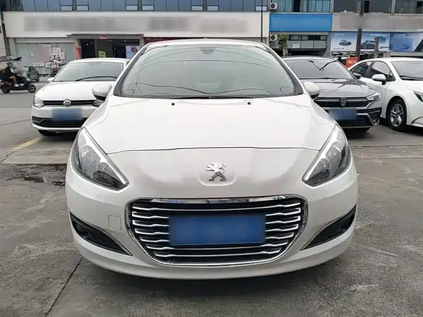 Peugeot 308 2014