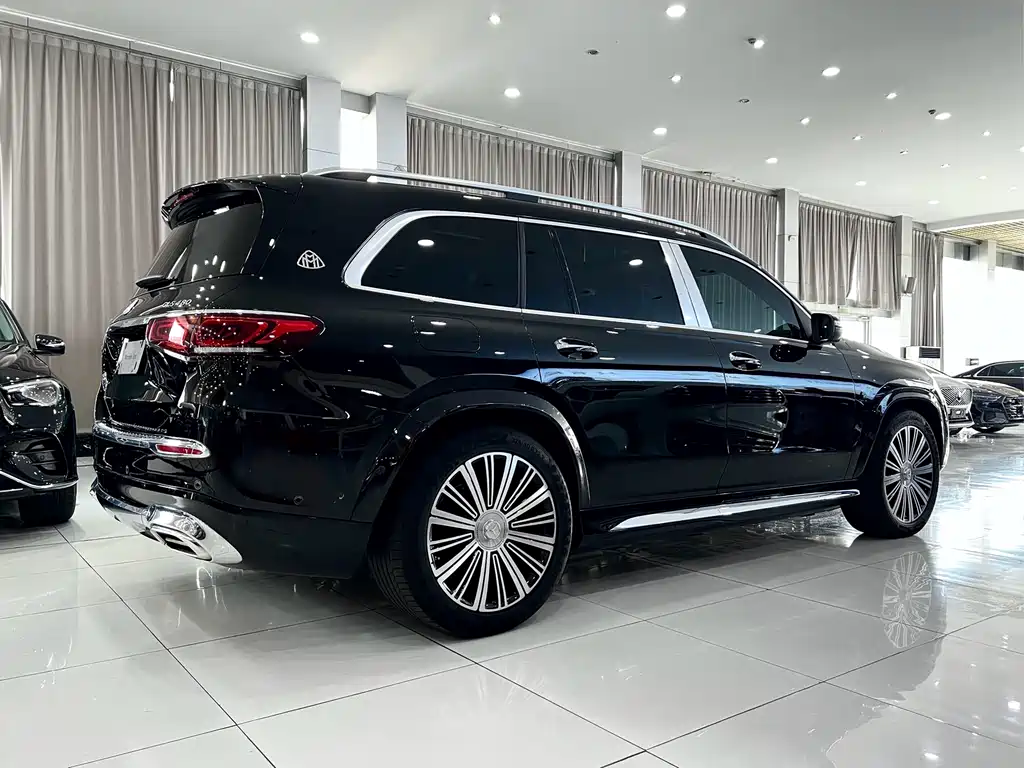 Mercedes-Benz GLS 2022
