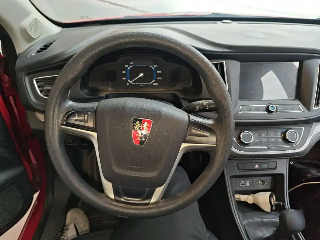 Roewe 360 2016