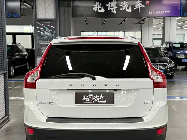 Volvo XC60 2012