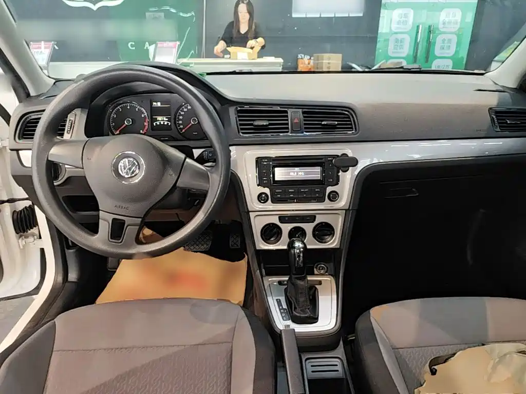 Volkswagen Gran Lavida 2015 — фото 10